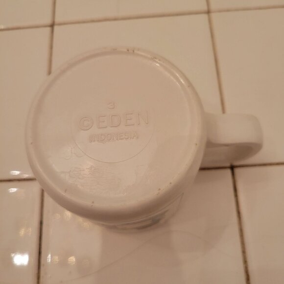 Eden Peter Rabbit Friends Plastic Melamine Mug 3 in Baby Nursery Gift - Picture 3 of 6